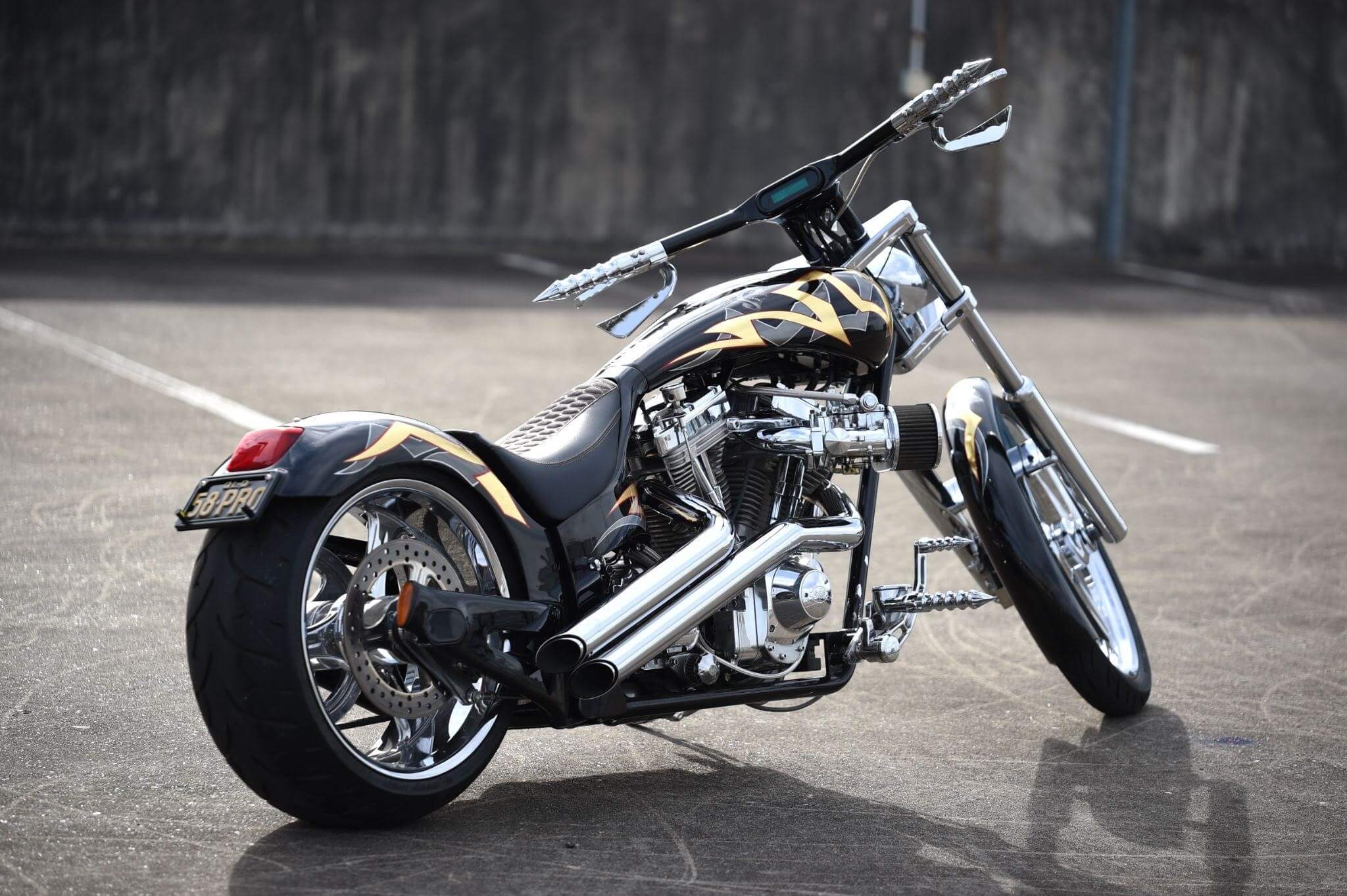 Custom motorcycle exhaust systems